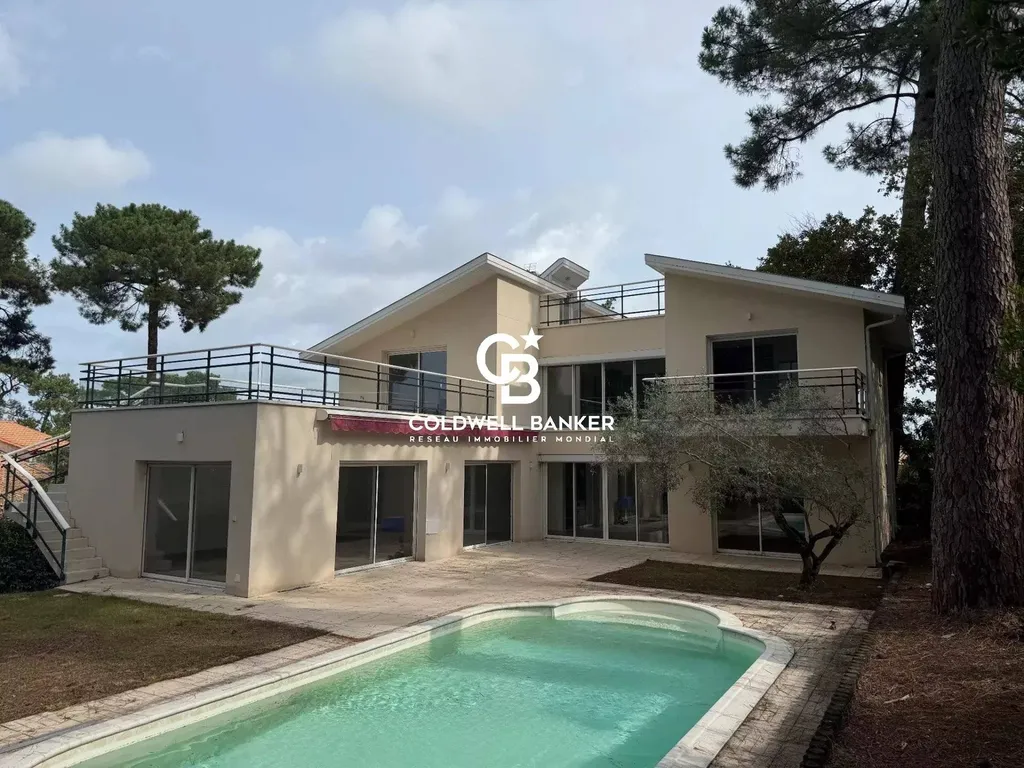 Maison à vendre à arcachon pereire - villa récente avec piscine et 5 chambres