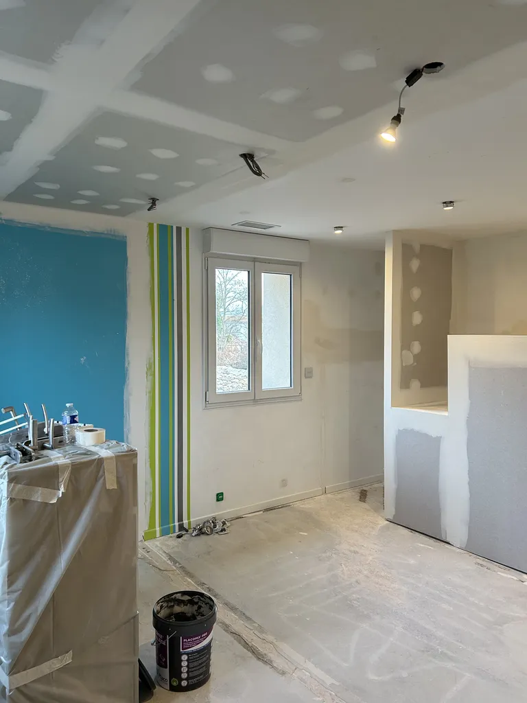Isolation thermique intérieure (ITI) et pose de placo avant travaux de finition et embellissement