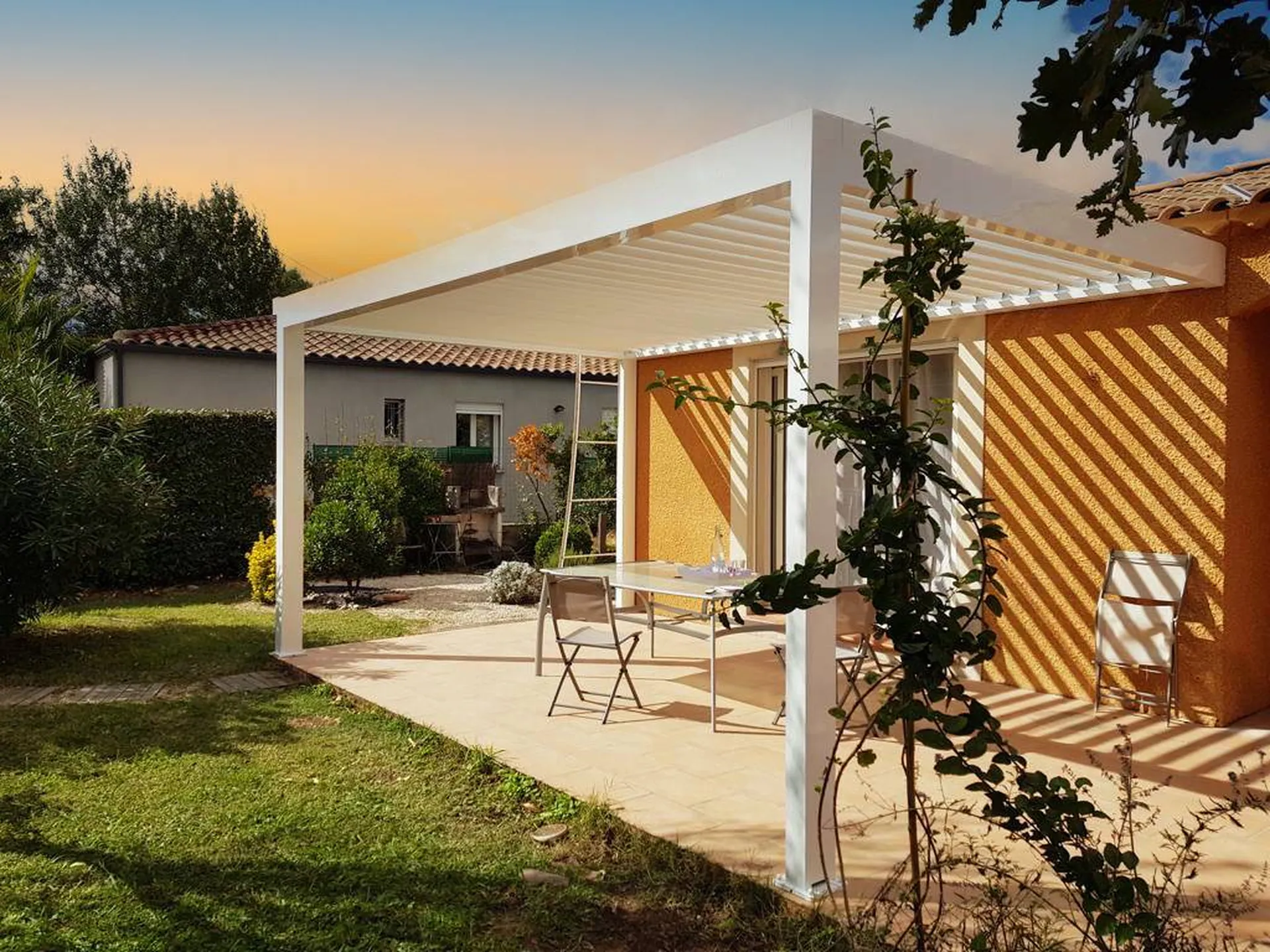 Pergola Bioclimatique en aluminium à Carry le Rouet