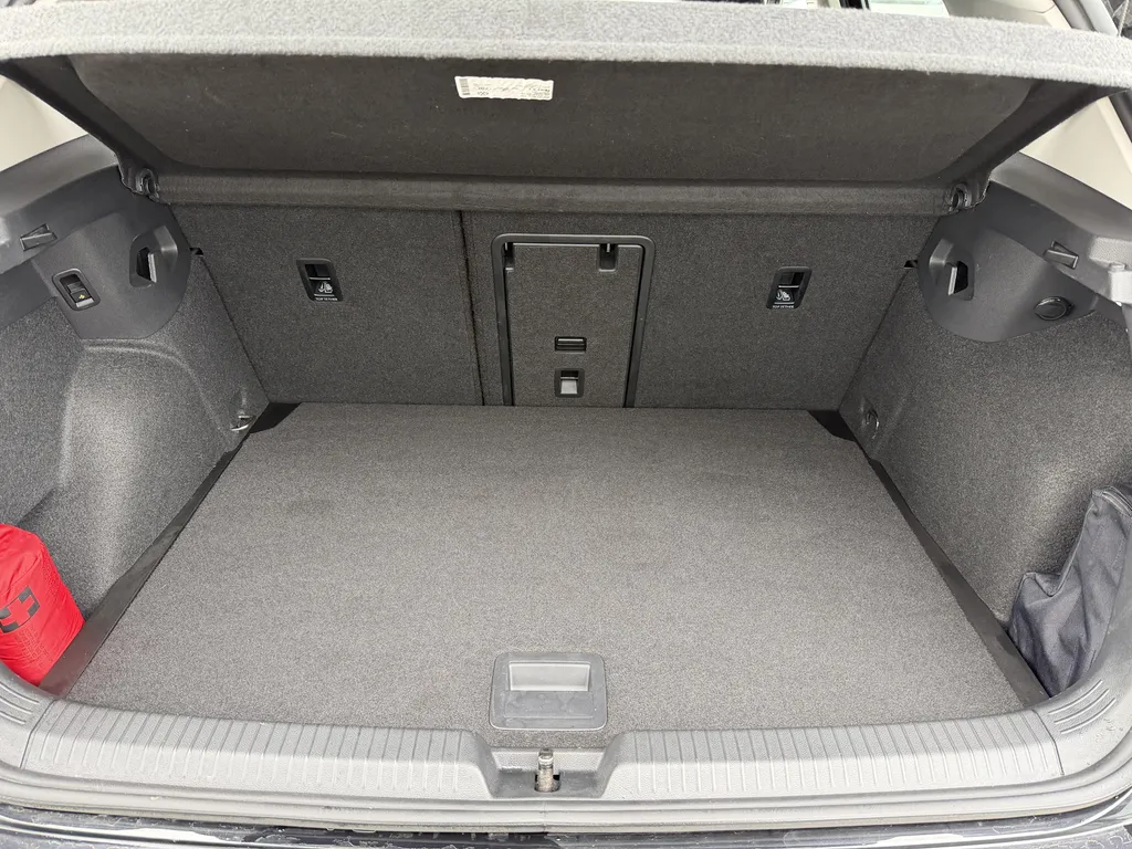 Achat Volkswagen Golf 8 d'occasion à La Frénaye : Berline Diesel DSG7 disponible chez votre concessionnaire proche du Havre et Fécamp