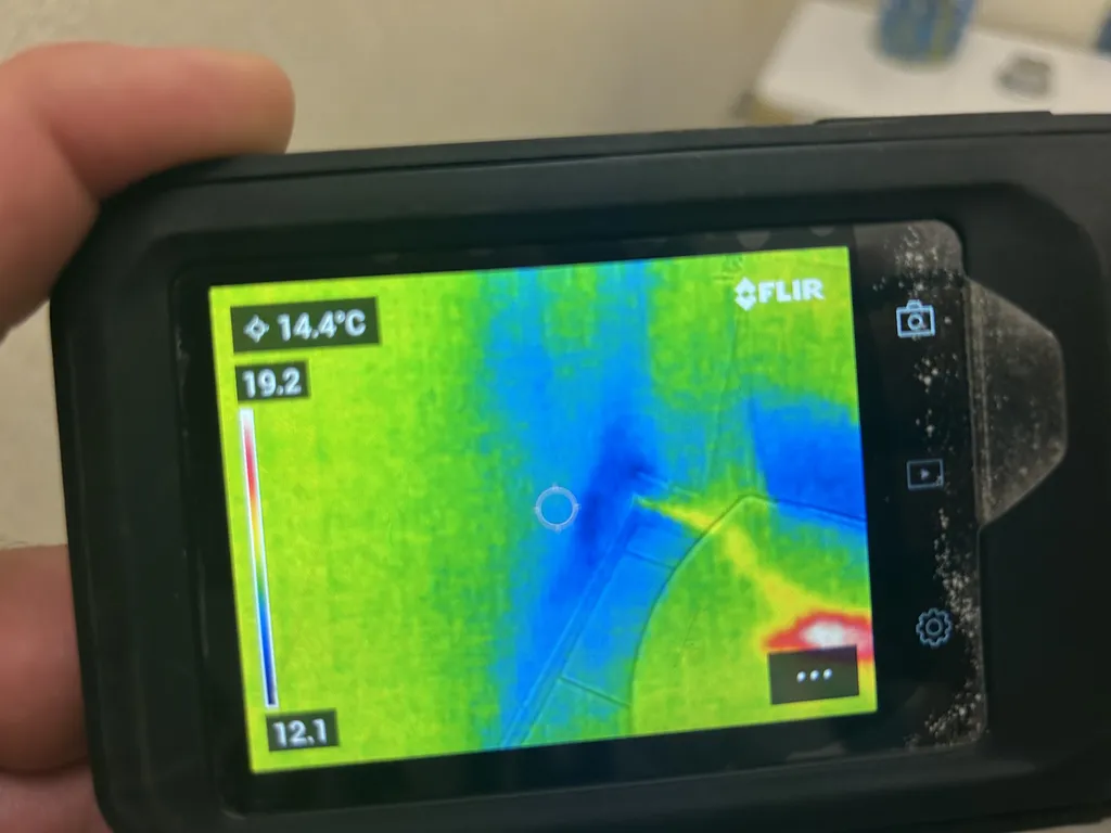 Localisation d'une fuite d'eau sans destruction après un dégât des eaux à Châteauroux dans l'Indre