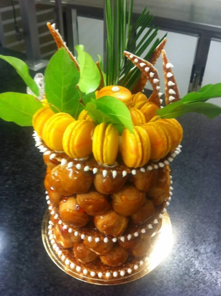 pièce montée choux et macarons,lyon