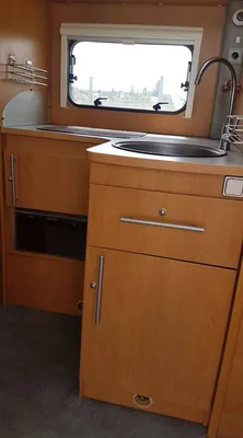 VENDU CAMPING-CAR PROFILE BAVARIA T67, LIT A LA FRANCAISE, 4 COUCHAGES