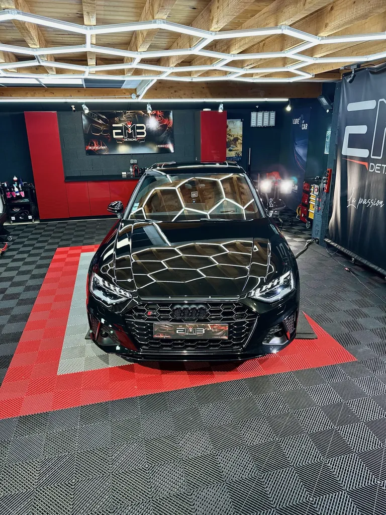 Detailing automobile Audi S4 spécialiste du traitement céramique sur Lyon 