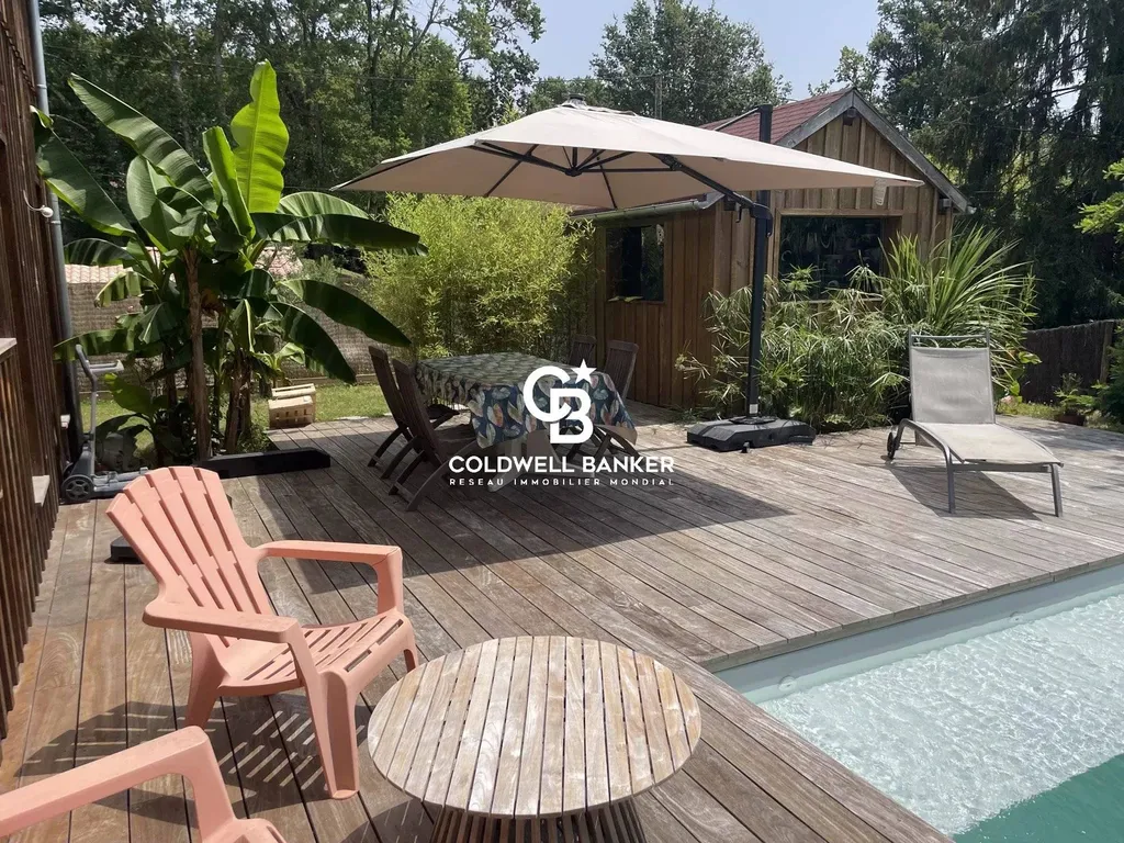 Maison à vendre Carignan-de-Bordeaux - contemporaine 167 m² 4 chambres piscine domotique terrain 930 m²