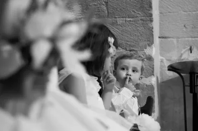 Votre agence d'organisation de Mariage Vintage dans une Bastide avec piscine à l'Isle sur la Sorgue en Provence
