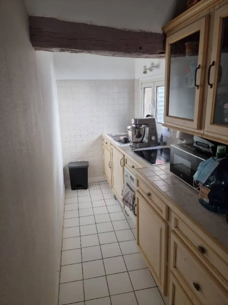 Situé au 27 rue Saint Nicaise à Rouen