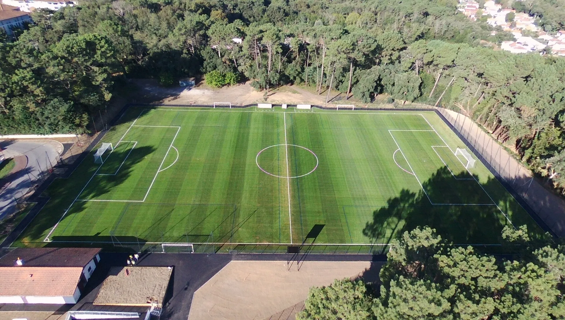 Maitre d'œuvre pour construction d'un terrain de football en gazon synthétique