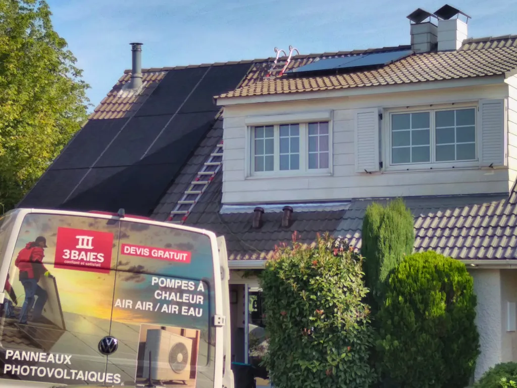 Installation solaire 5kWc avec batterie physique par 3 Baies à Mions près de Saint Priest (69)
