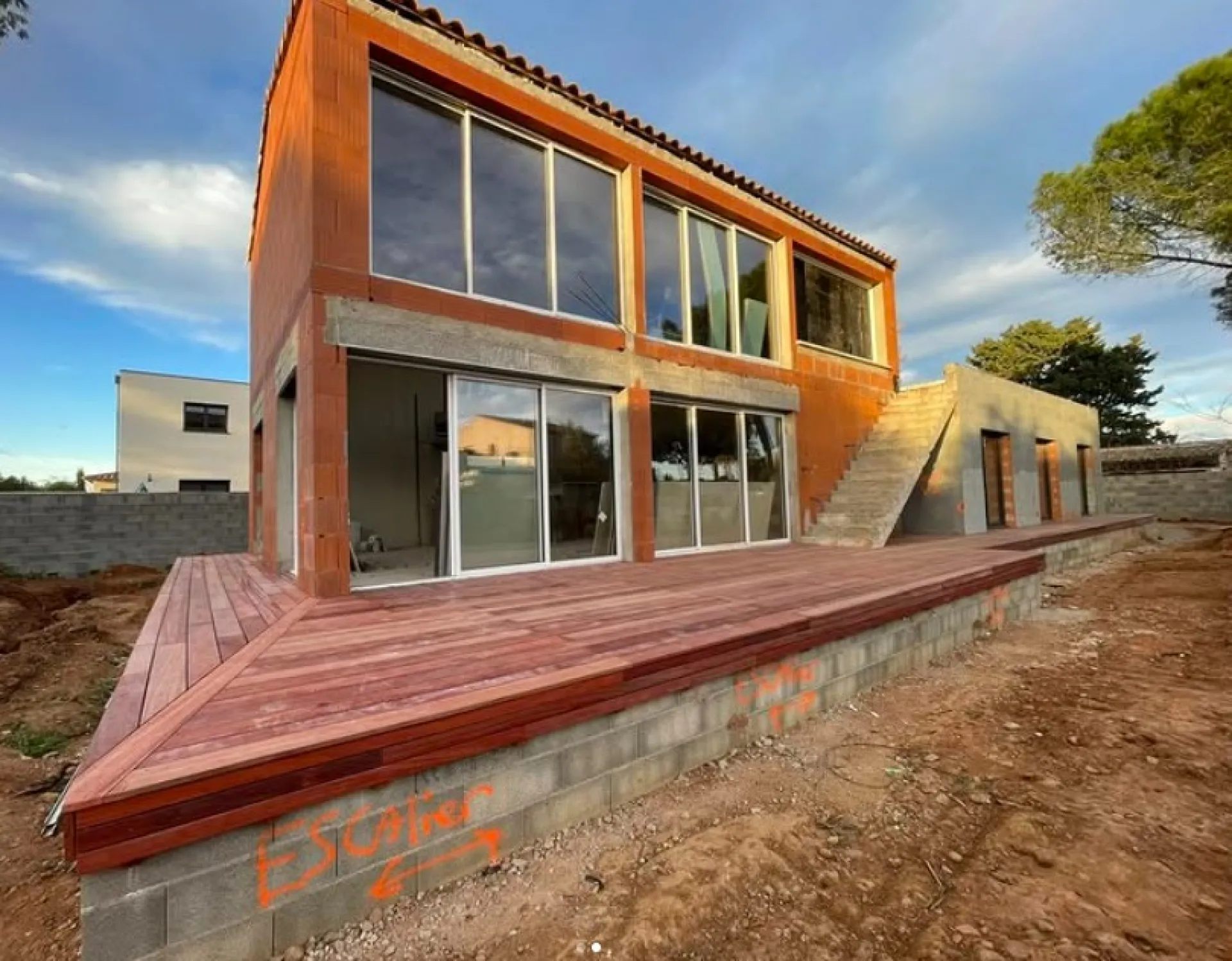 création terrasse bois sur mesure Perols Montpellier