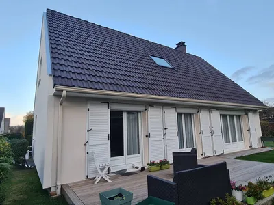 Isolation par l'extérieur des murs d'un pignon, et de la façade d'une maison, à Bonsecours (76)