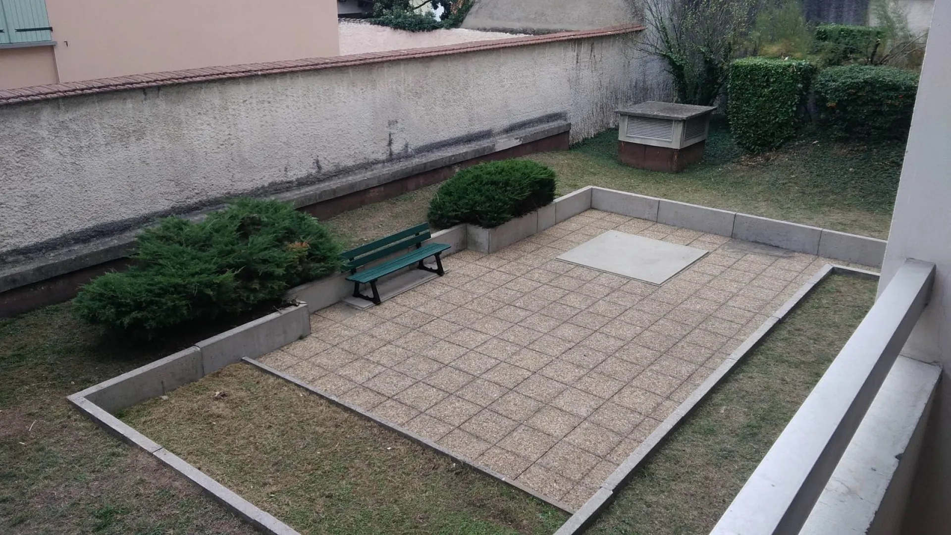 Location d'un appartement 3 pièces avec balcon et garage à Lyon 69003