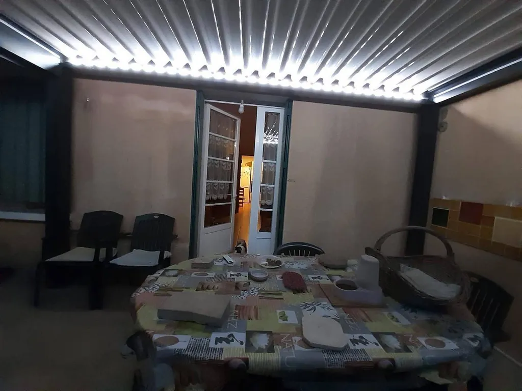 Installation d'une pergola à lames orientables à Apt 84