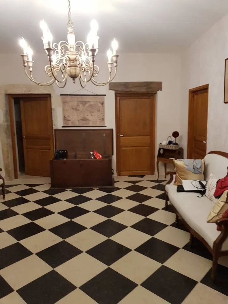 Les pierres du Périgord Limeyrat Dordogne Montagnac Auberoche pour dallage pierre naturelle intérieur et extérieur