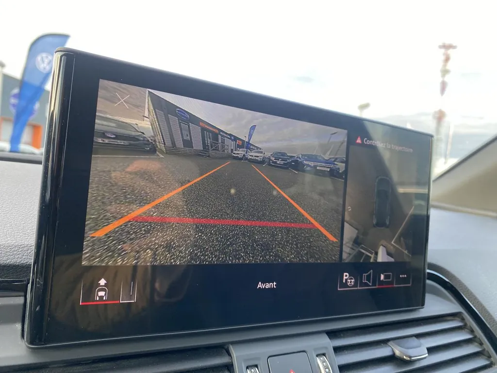 Audi Q5 d'occasion hybride à vendre proche du Havre : performance, confort et Crit'Air 1 garantis.