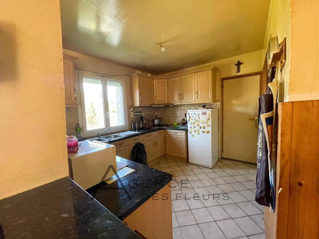 cuisine aménagée équipée