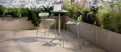 Table haute Doli mange-debout – mobilier professionnel robuste & design moderne à Marseille, Région PACA pour espaces lounge, cafés et zones de travail collaboratif