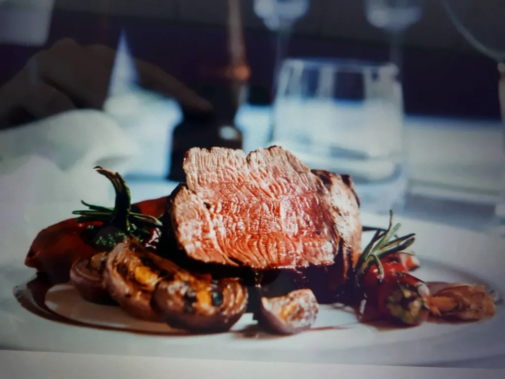 Restaurant incontournable Cergy Pontoise près de vaureal et de eragny La bonne bouffe