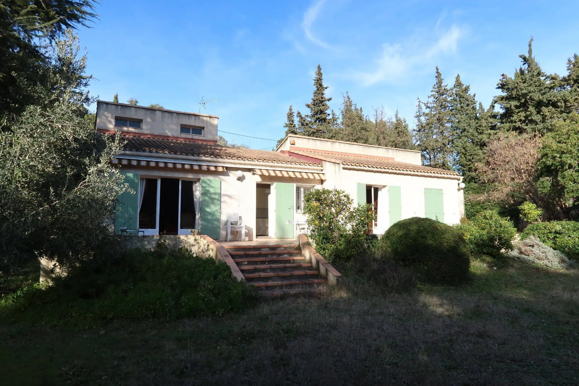 Maison 4 Cassis de plain-pied au cœur du village avec vue Cap Canaille
