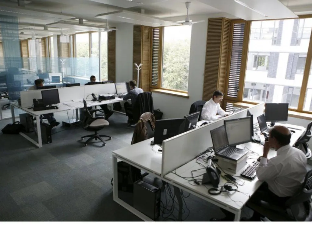 ENTREPRISE DE NETTOYAGE DES LOCAUX COMMERCIAUX EN ILE-DE-FRANCE