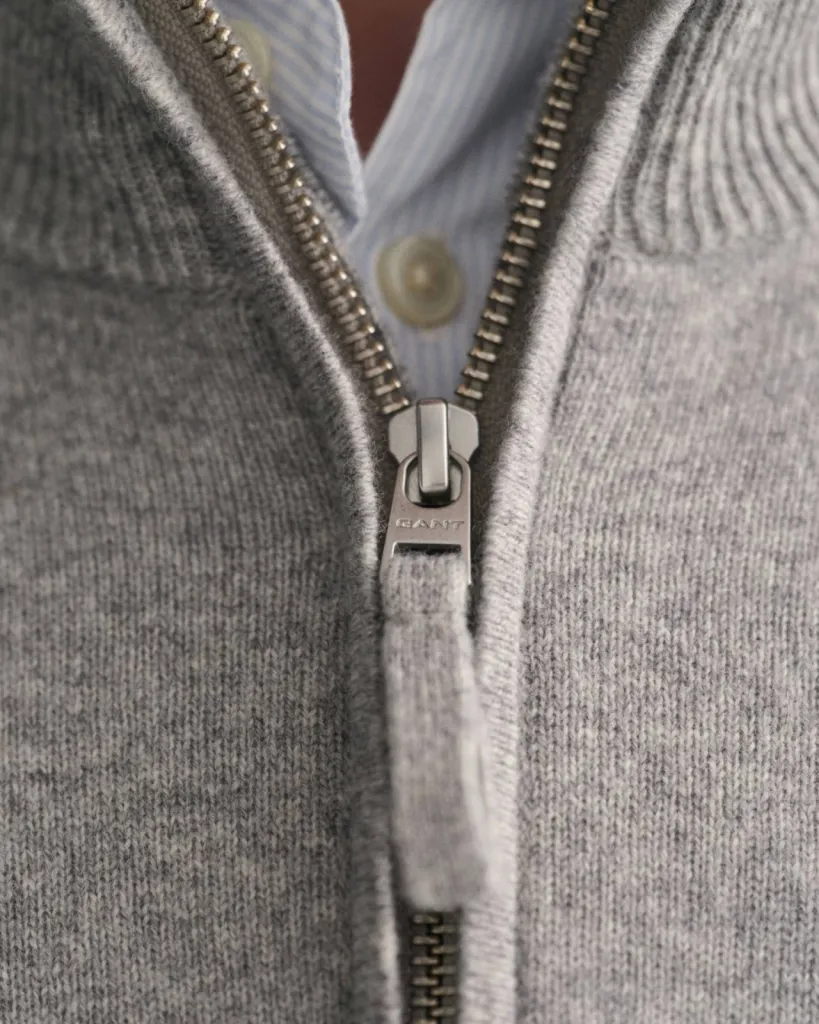 Acheter pull demi-zip en laine d'agneau GANT Grey melange Urban Chic gris detaill zip La Suite à Dieppe