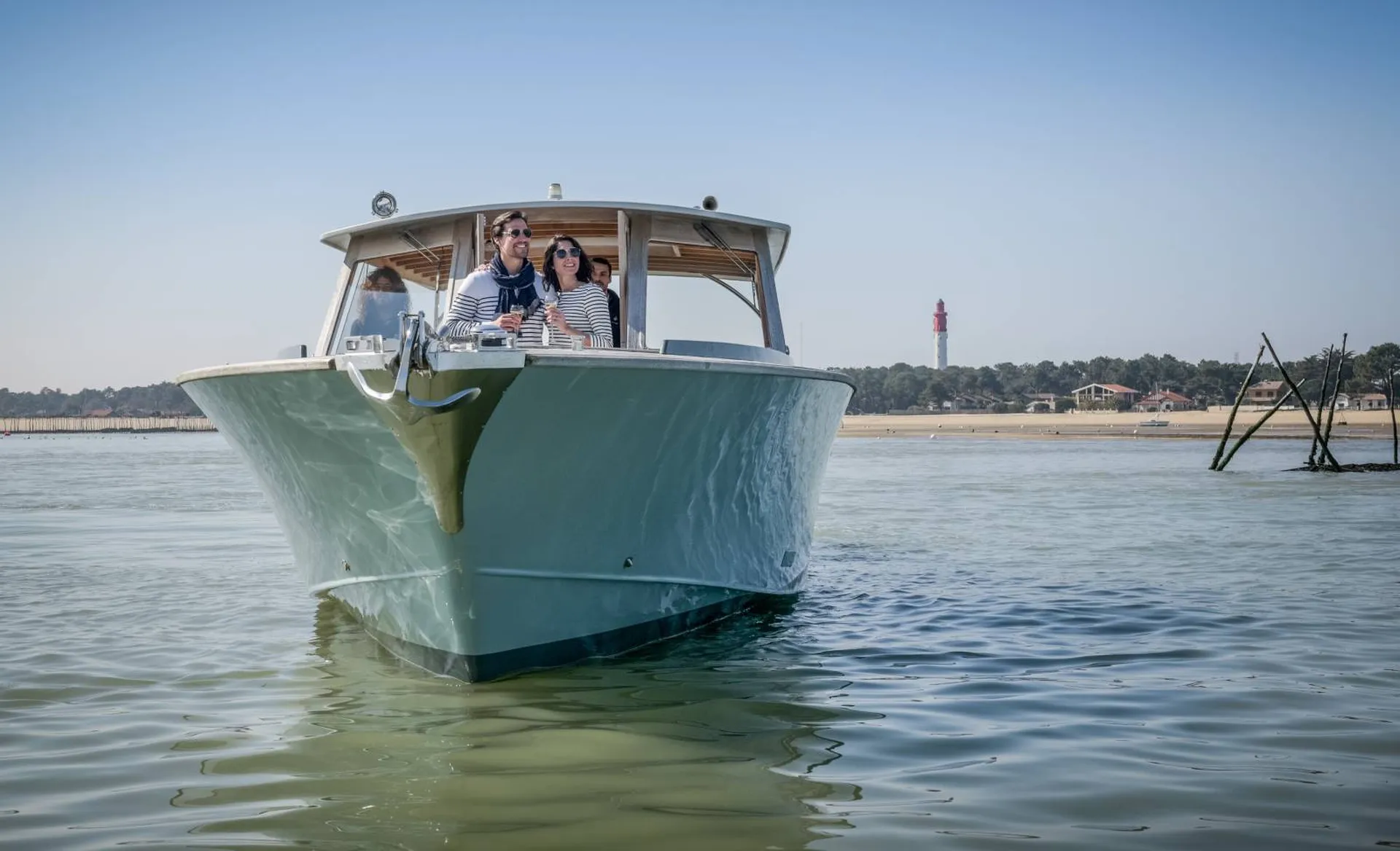 Croisière repas à bord d'un bateau authentique sur le bassin d'Arcachon