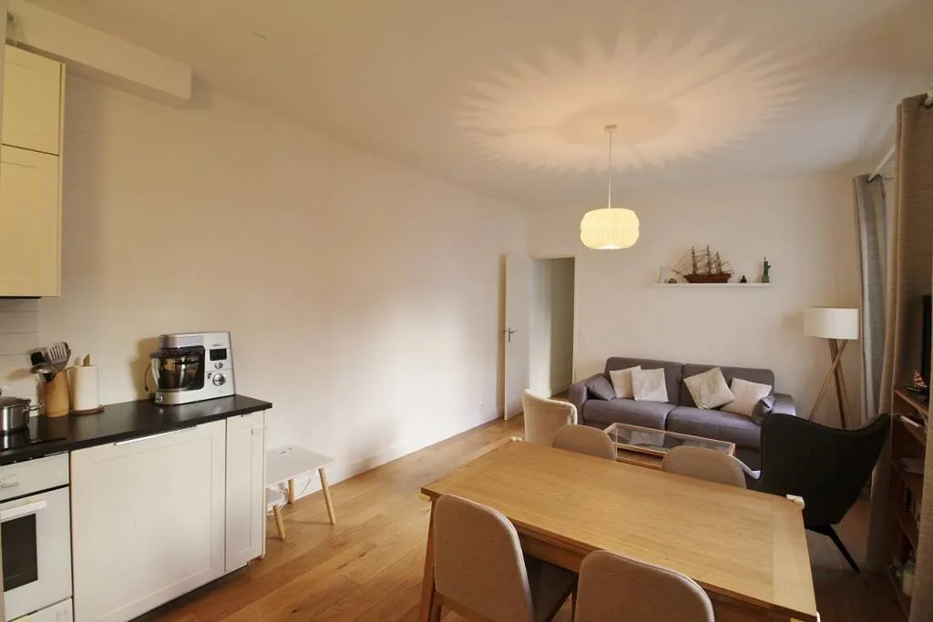 Acheter un appartement au calme de 3 pièces à Paris 75016