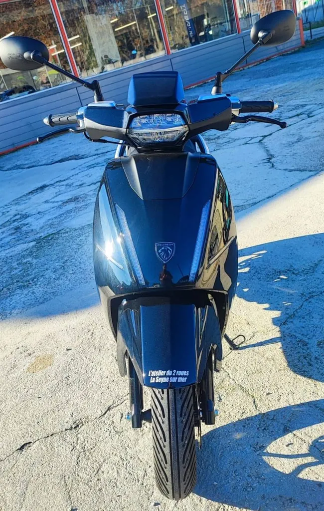PEUGEOT NEW DJANGO du 05/2024 avec 1300 km