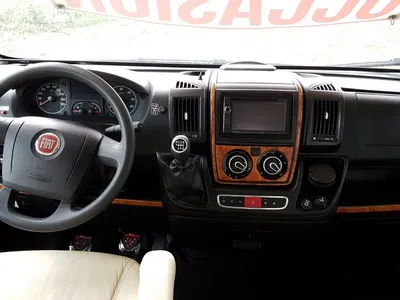 Vendu camping-car burstner privilege T727