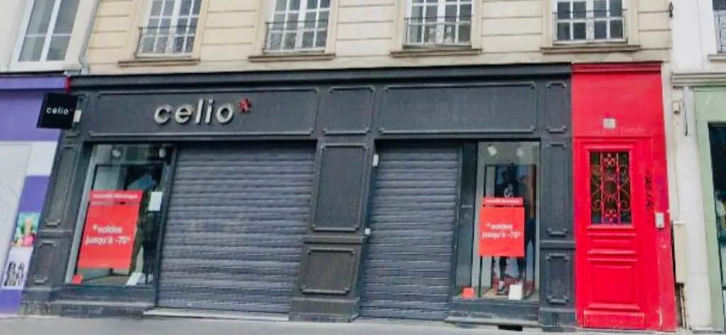 Location - Boutique 528 m², Bastille, Rue du Faubourg Saint-Antoine 75012 PARIS