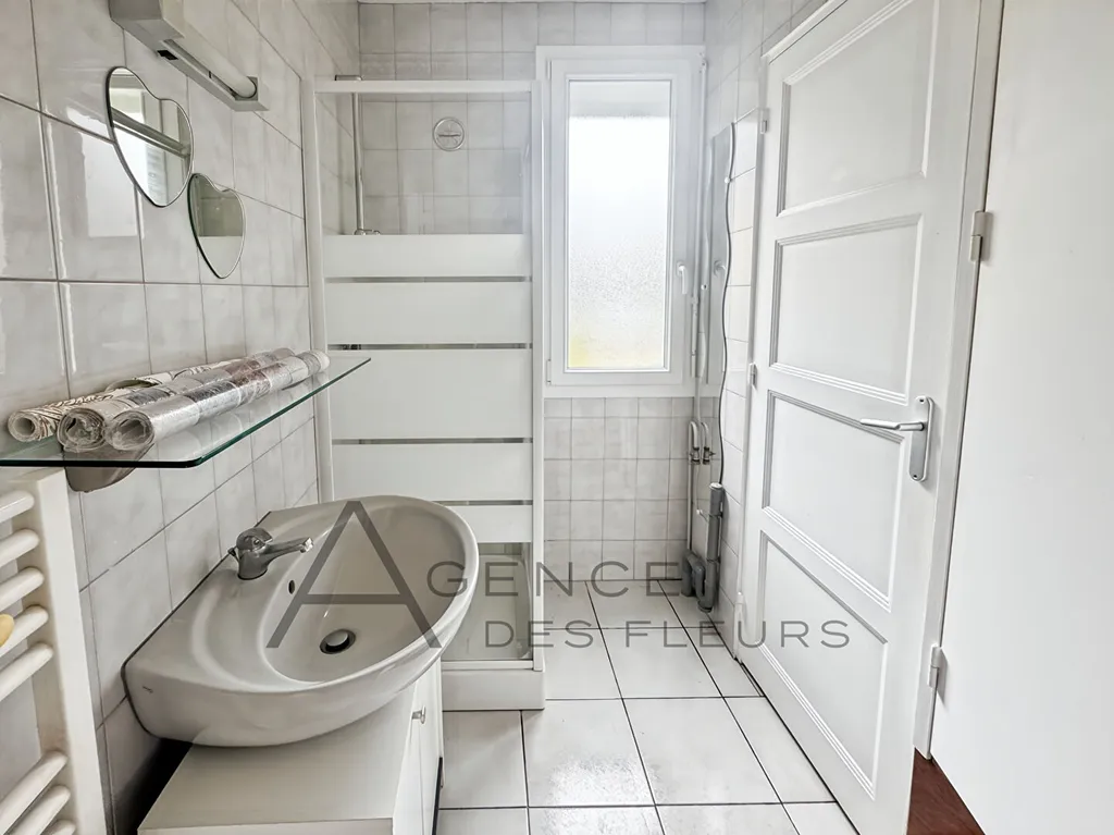 À vendre, maison de 42 m² sur un terrain de 121 m² située sur la commune de OISSEL 76350