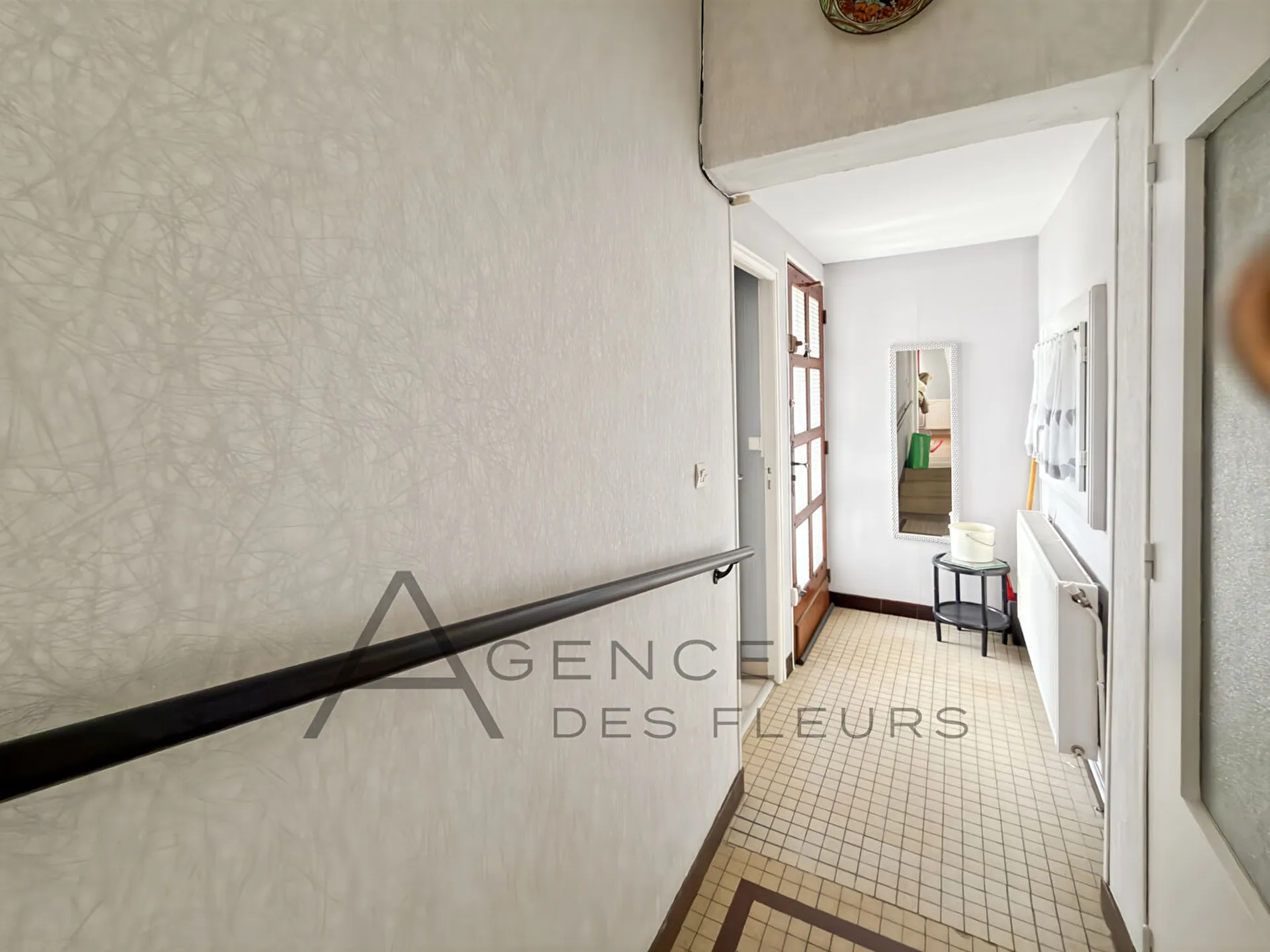 À vendre maison d'environ 70 m² sur un terrain de 645 m² située à OISSEL 76350