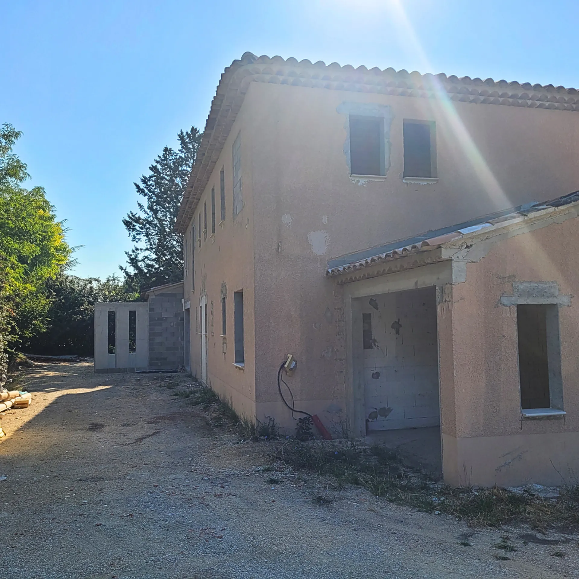 Rénovation et extension d'une propriété à Puyricard, Bouches du Rhône, à proximité d'Aix en Provence