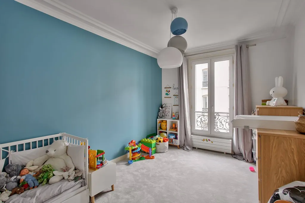 A vendre appartement avec trois chambres à Paris 75018