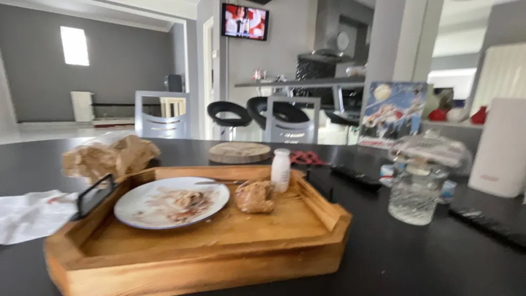 Plan de travail en pierre et Périgord chant vu droit