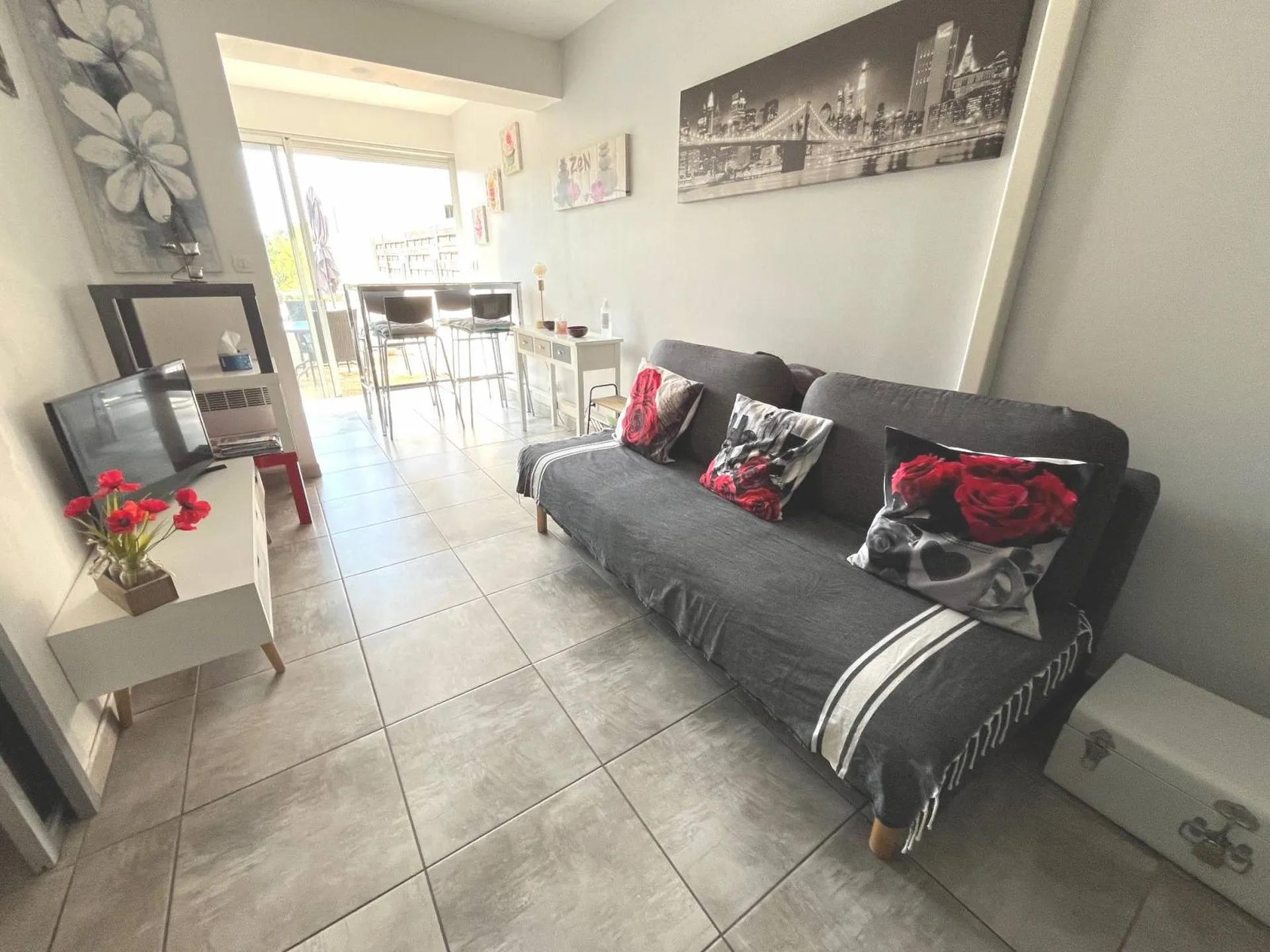 a vendre appartement avec terrasse proche plage