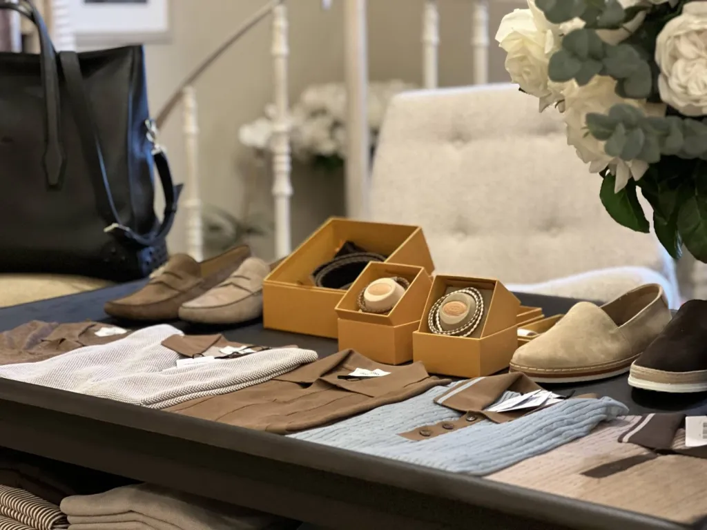 Espace Homme Chez Sacha Mode le Concept Store du Luberon.