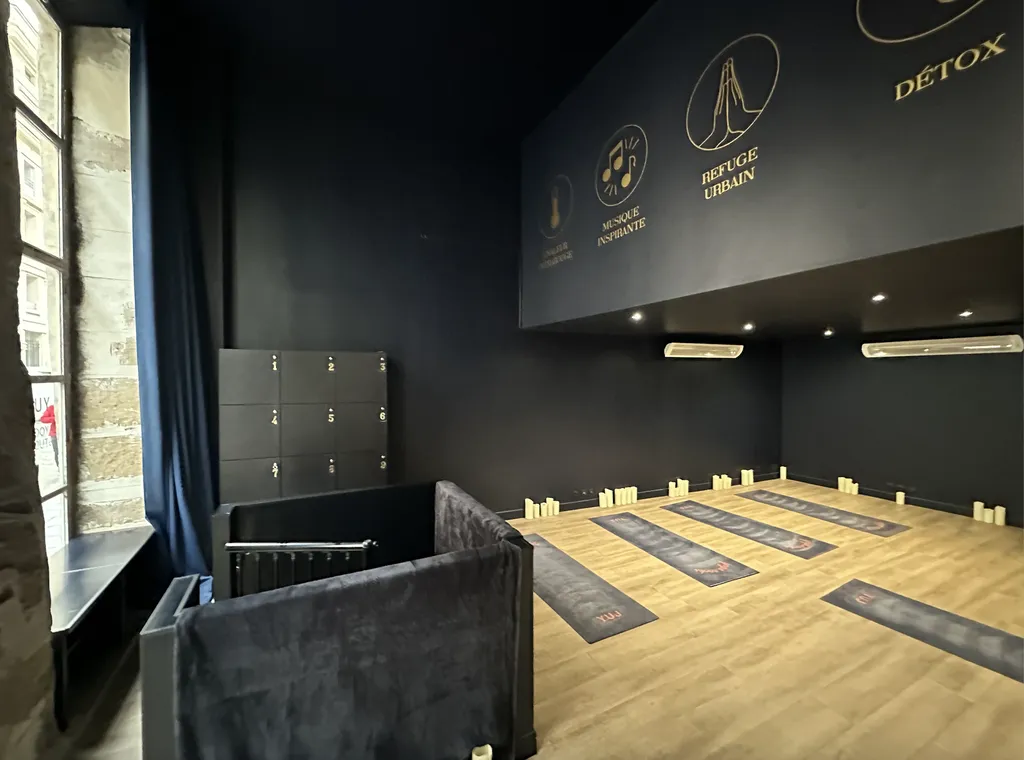 Location - Boutique 150 m², Étienne Marcel, Rue Jean-Jacques Rousseau 75001 PARIS