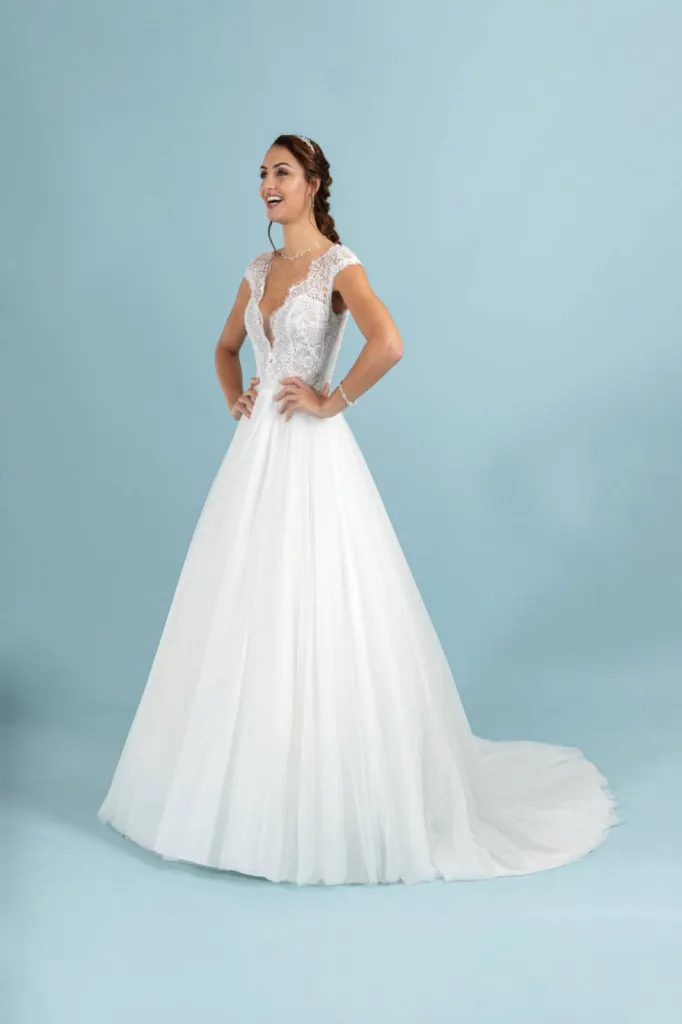 obe de mariée attirance créateur sur la Boutique de Marseille