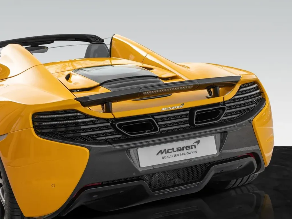 MCLAREN 650S SPIDER À VENDRE SUR BORDEAUX – FULL CARBON, ÉCHAPPEMENT SPORT – PARTENARIAT MCLAREN ET GARANTIE APPROUVED