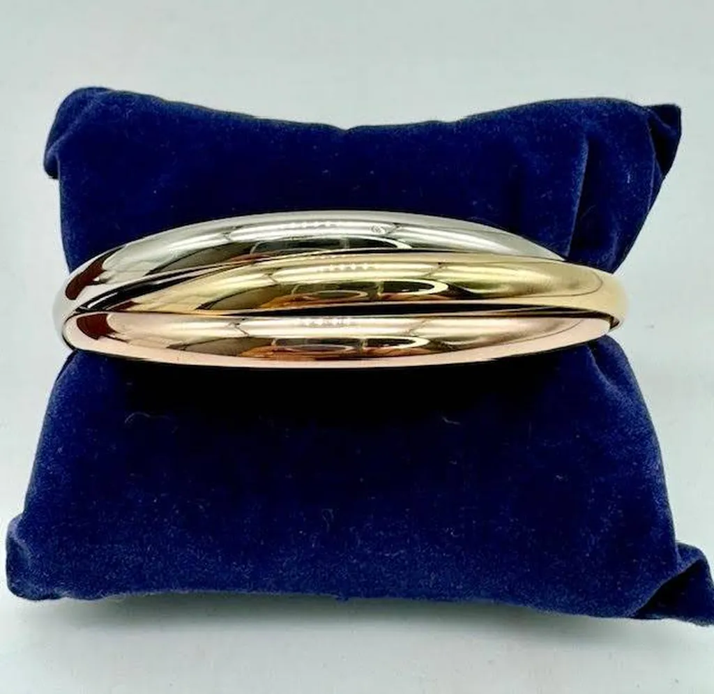 Symbole de Raffinement : Le Bracelet 3 Joncs Trois Ors à La Teste de Buch chez Or Ligne