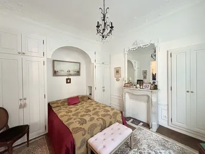Charme de l'ancien pour ce bel appartement à Saint-Germain)en-Laye
