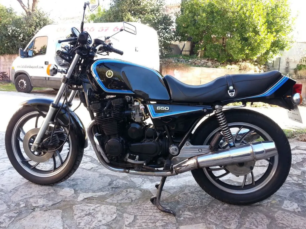 YAMAHA XJ 650 TOULON