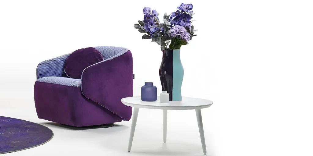 fauteuil violet en tissu qui tourne 83400 Hyères vers La Garde