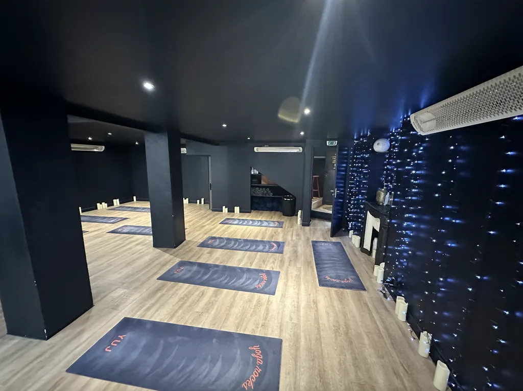 Location - Boutique 150 m², Étienne Marcel, Rue Jean-Jacques Rousseau 75001 PARIS
