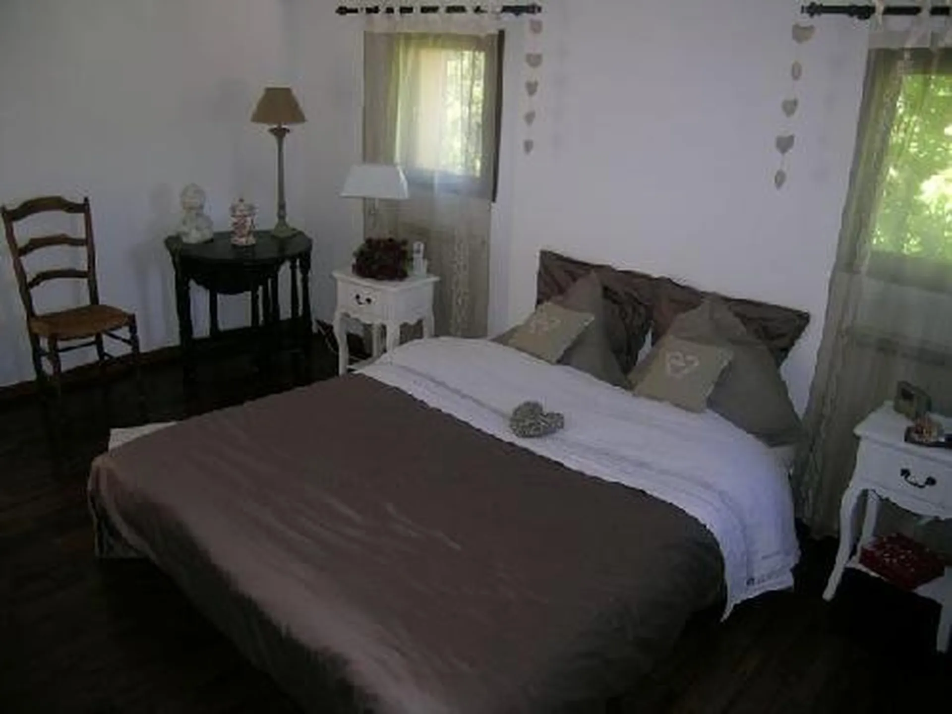 Vente maison Roquefort La Bédoule dans quartier recherché avec studio et maison d'invités