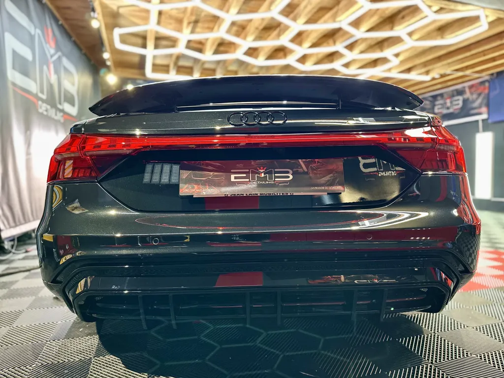 Detailing Lyon spécialiste du traitement céramique et de la protection carrosserie Audi e-tron GT