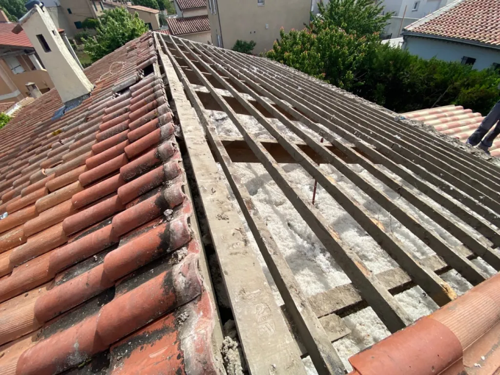 depose de tuiles mecanique sur gignac la nerthe