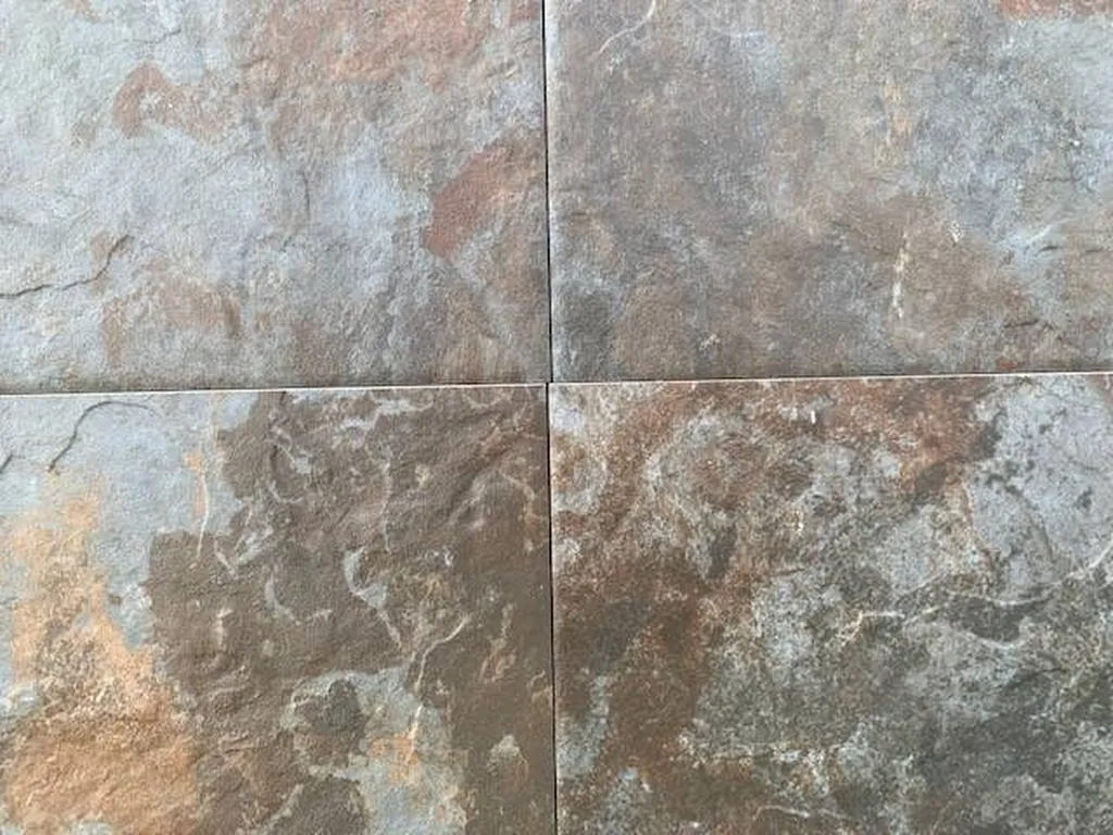 Poser du carrelage imitation pierre de Bali multicolor foncé sur Ambarès et Lagrave