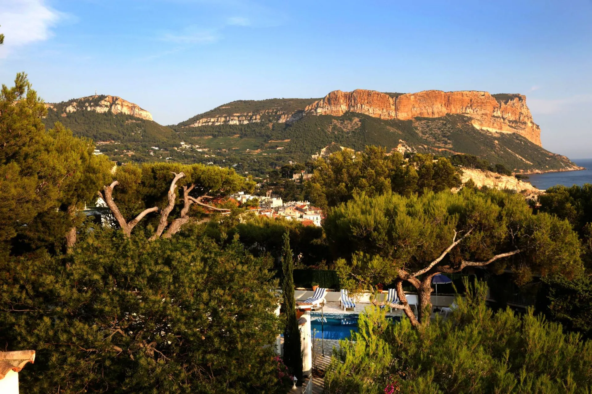 vue prestige villa a vendre cassis